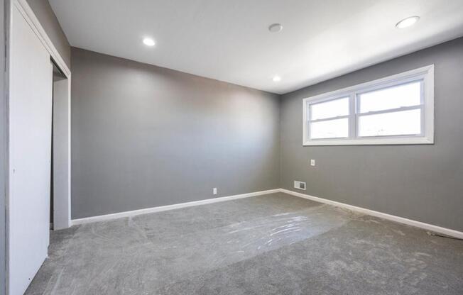 3 beds, 2 baths, 1,240 sqft, $1,850
