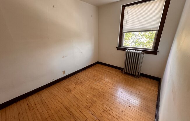 916 MILWAUKEE AVE