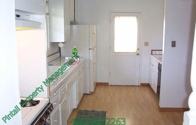 1471 BLOSSOM HL RD