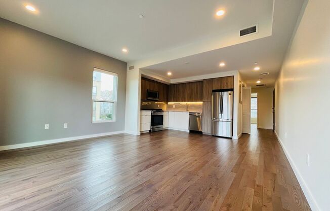 Gorgeous New Construction 2 Bed in JP! AC, In Unit Laundry, Garage Parking!