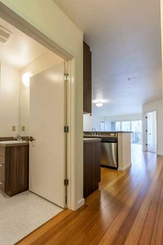 1 bed, 1 bath, 715 sqft, $1,750, Unit 201