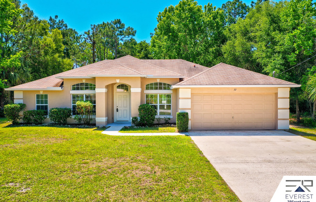 32 PIERCE LN