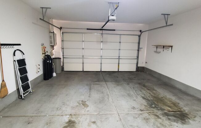 3 beds, 2.5 baths, $1,850, Unit UNIT 21102