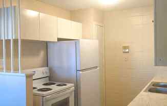 280 W Fuller Ave