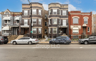 3213 W WARREN BLVD