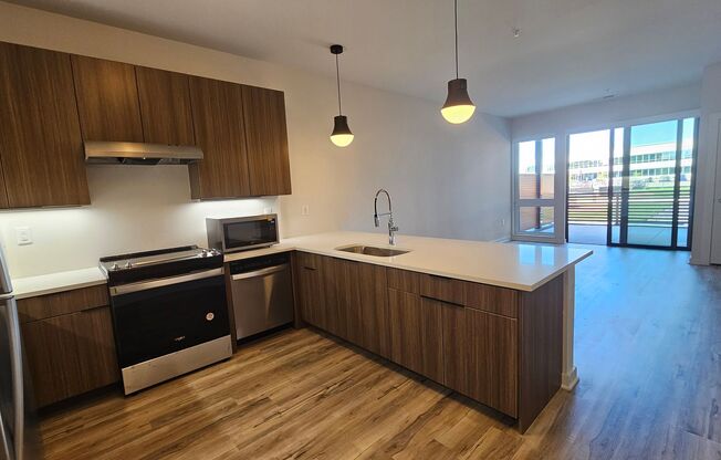 1 bed, 1 bath, 797 sqft, $1,495, Unit 118