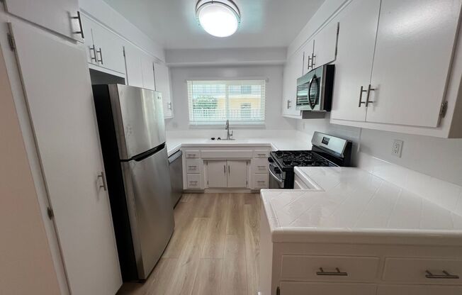 3120 West Riverside Apartments