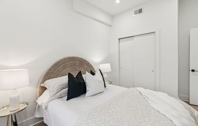 2 beds, 2 baths, 1,100 sqft, $2,842, Unit 222