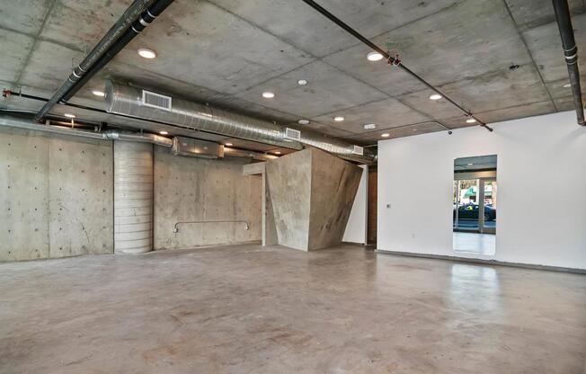 1 bed, 1 bath, 2,308 sqft, $5,600, Unit 232