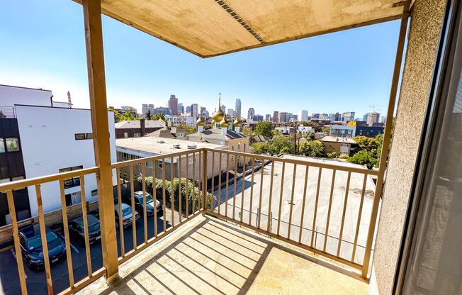 4 beds, 2 baths, 1,732 sqft, $4,595, Unit 100