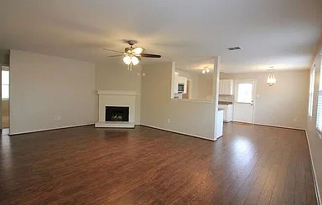 3 Bedroom 2 bath home!