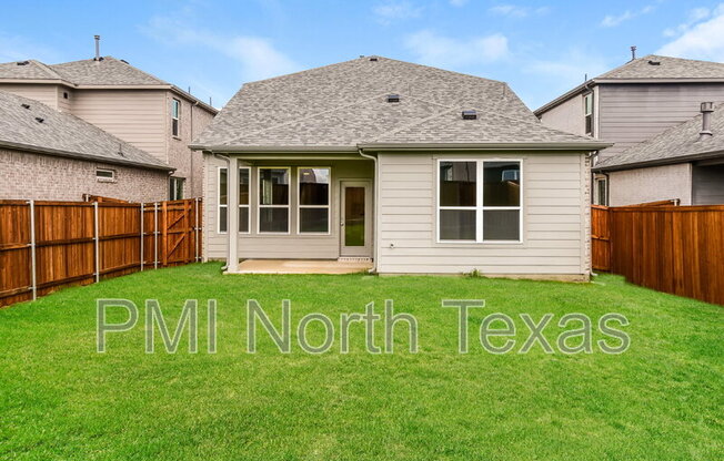 3104 CORDELIA DR