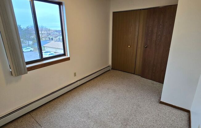 River Road Apartments