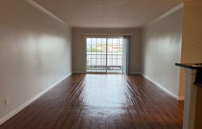 1 bed, 1 bath, 736 sqft, $2,155, Unit C014