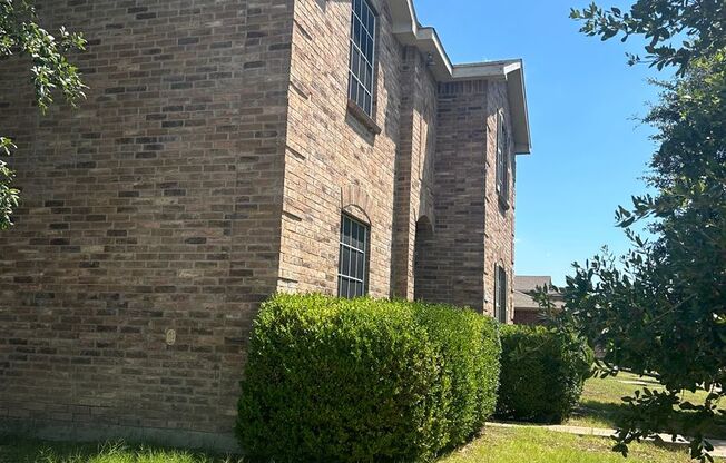 1253 TALL GRASS DR