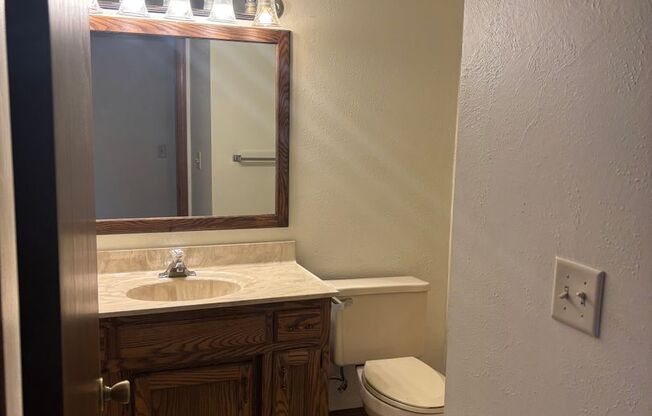 2 beds, 2 baths, 1,029 sqft, $1,229, Unit 1401 044