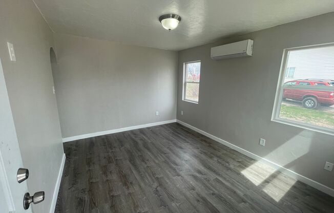 Cute, Newly Remodeled Home in Clearfield!