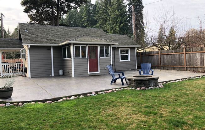2 Bed/1 Bath Private Remodeled Home in desirable Jennings Lodge Neighborhood.