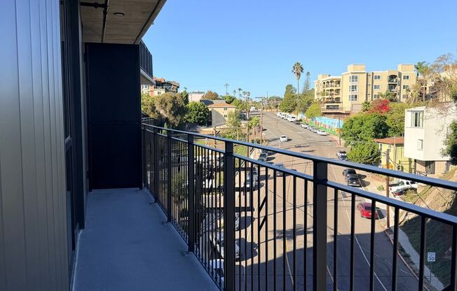 2 beds, 2 baths, 816 sqft, $4,320, Unit 609