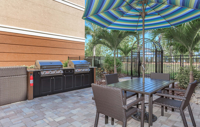 Grills at Riversong Apartments in Bradenton, FL