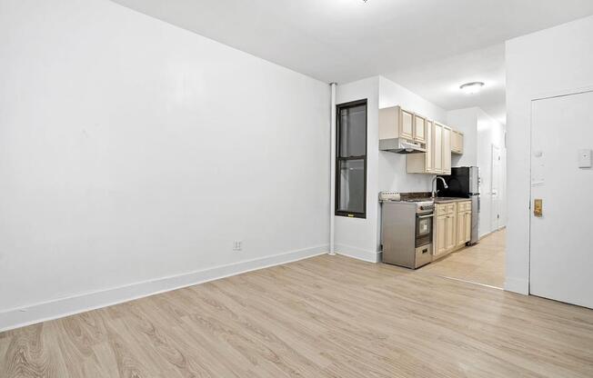 635 Ninth Avenue, New York City, NY, 10036