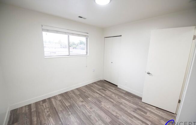 2 beds, 1 bath, 850 sqft, $1,399, Unit 11- Updated (NR)