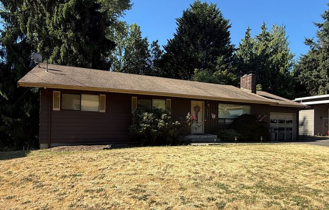 West hill Kent large 4 bedroom 2.5 bath Daylight Rambler home. Available August 1st, 2025