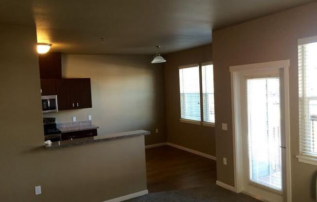 2 beds, 2 baths, 952 sqft, $1,650, Unit 134