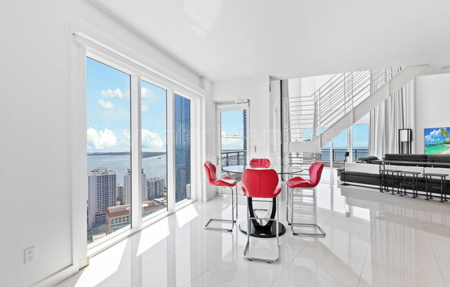 3 beds, 4 baths, 2,734 sqft, $8,500, Unit Apartment 3800