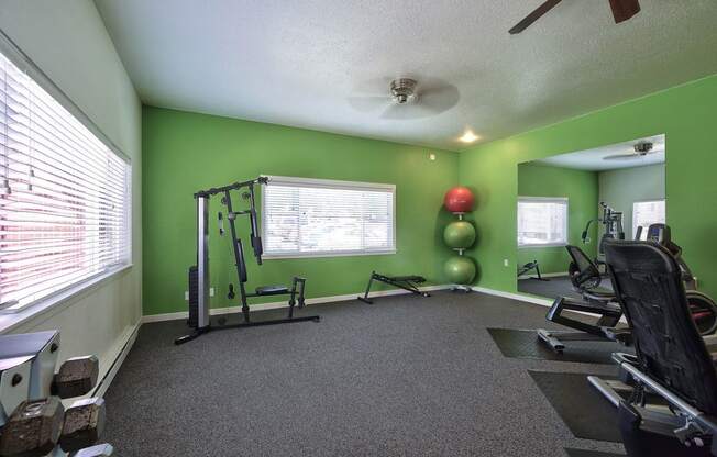 Parc Central_Vancouver WA_ Apartment fitness center