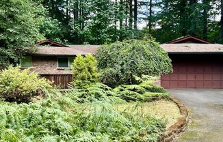 3 Bed / 2.5 Beaver Lake home in Sammamish $3,395/mo