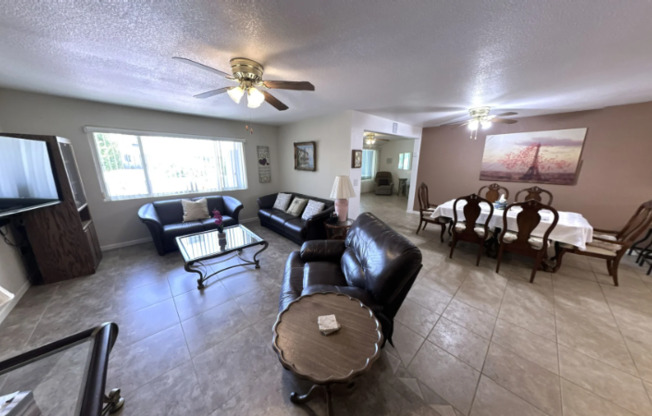 15605 N 105 DR