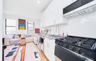 410 E 64 ST