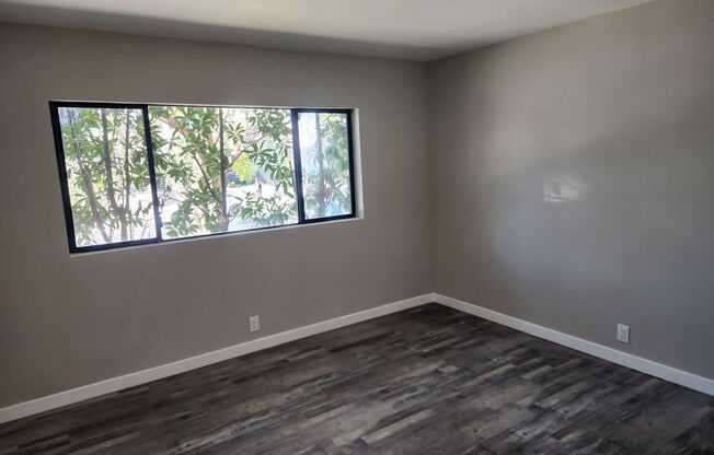 2 beds, 1 bath, $3,350, Unit 1