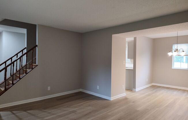 Move-In ready home located in the Shadow Lake Community!