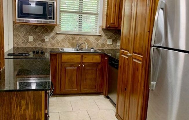 2BD/2BA Condo for Lease on Park Blvd. Close to LSU campus!