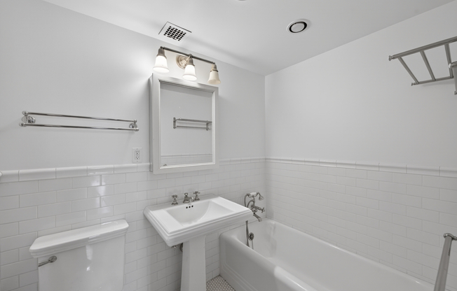 350 W 57 ST