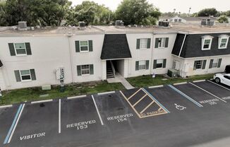 1-Bed/1-Bath Condo in Prime South Tampa Location – Move-In Ready!