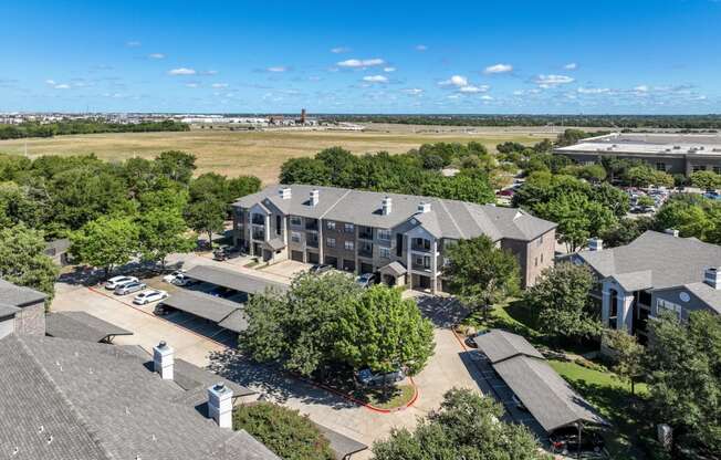 aerial view of Stoneleigh on Spring Creek Garland, TX apartments