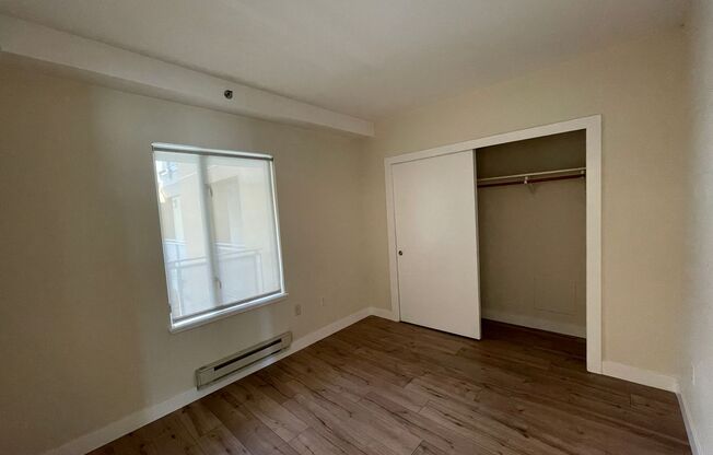 2 beds, 1 bath, 760 sqft, $2,695, Unit 504