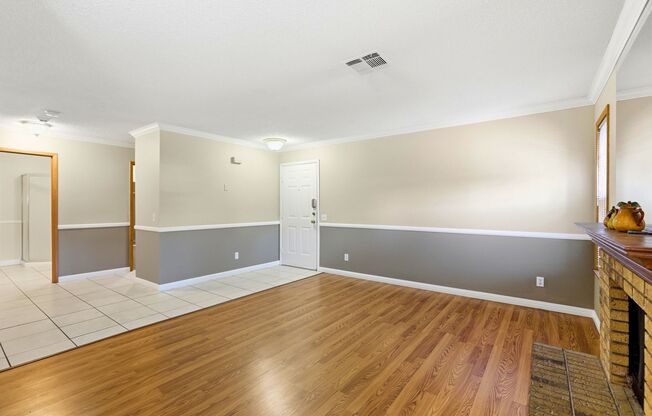 2 beds, 2 baths, $1,250, Unit # 102