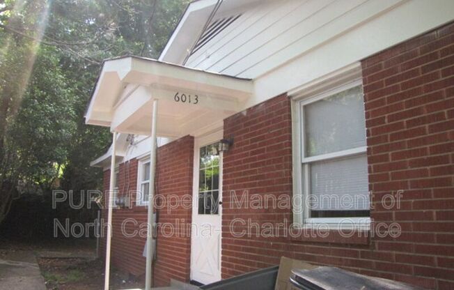6013 INGLESIDE DR