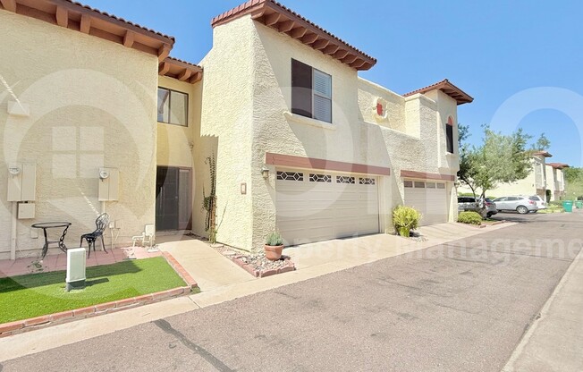 5726 N 10 ST