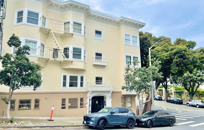 1261 Broderick Street