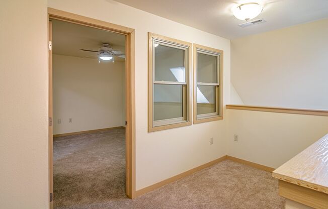 2 beds, 2 baths, 1,025 sqft, $1,490, Unit 602-313