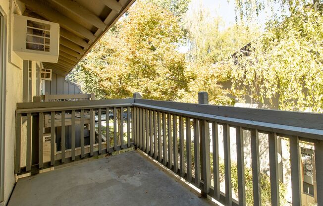 Studio, 1 bath, 360 sqft, $1,425, Unit 65