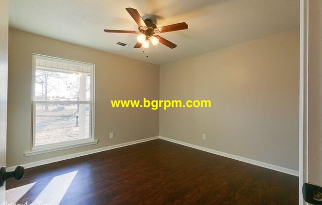 3 BD, 2 BA, Home in Cabot