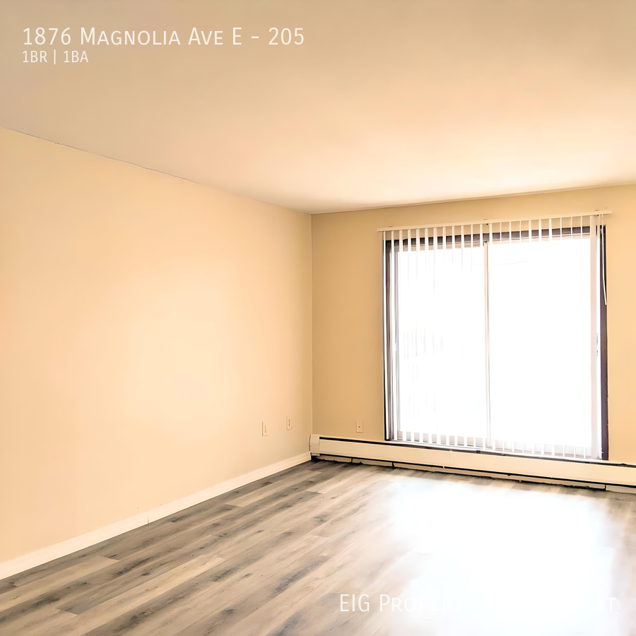 1876 Magnolia Ave E
