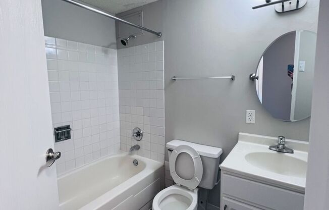 2 beds, 1 bath, 710 sqft, $1,450, Unit # 803