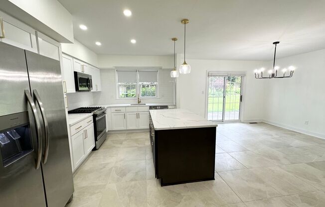 2 beds, 2 baths, 1,750 sqft, $2,945, Unit 102B